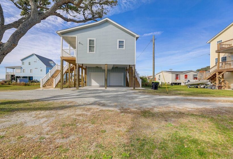 Waterfront Home W/ Sunset & Lighthouse Views