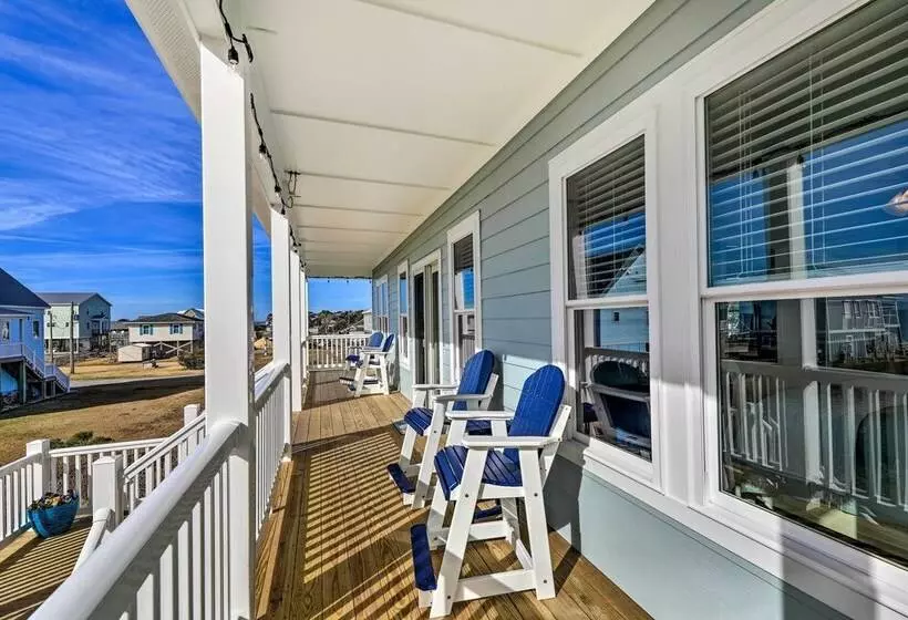 Waterfront Home W/ Sunset & Lighthouse Views