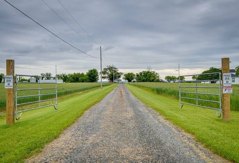 Waterfront Maryland Vacation Home: Private Beach!