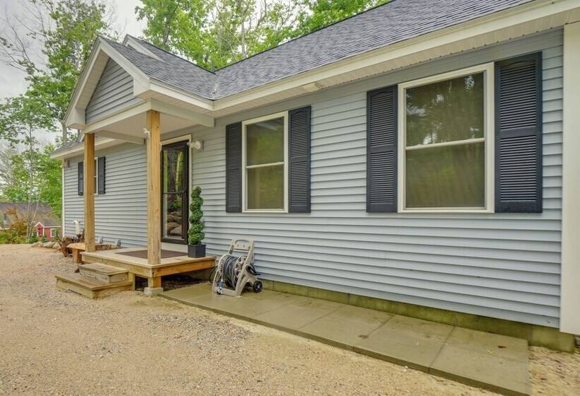 White Mountain Home Near Lakes & Kancamagus Hwy!