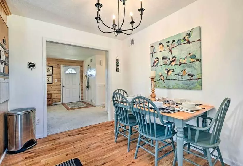 Berkeley Springs Vacation Home W/ Fire Pit!