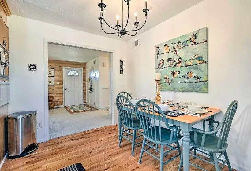 Berkeley Springs Vacation Home W/ Fire Pit!