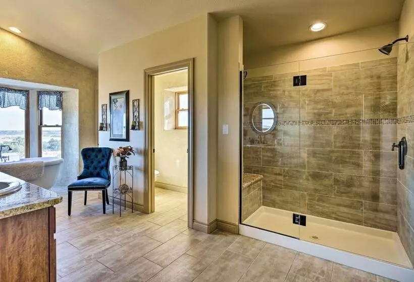 Beulah Home W/ Wraparound Porch & Mtn Views