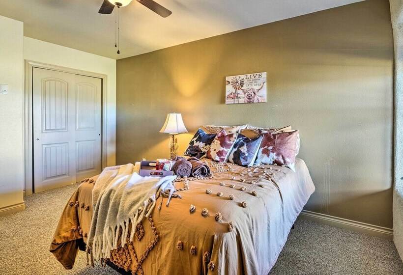 Beulah Home W/ Wraparound Porch & Mtn Views