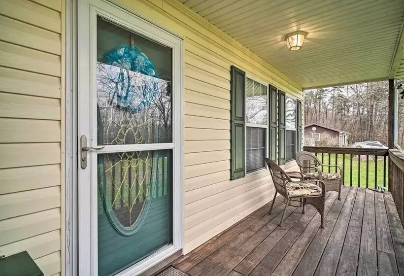 Charming  Hideaway Haven  Near Pigeon Forge!