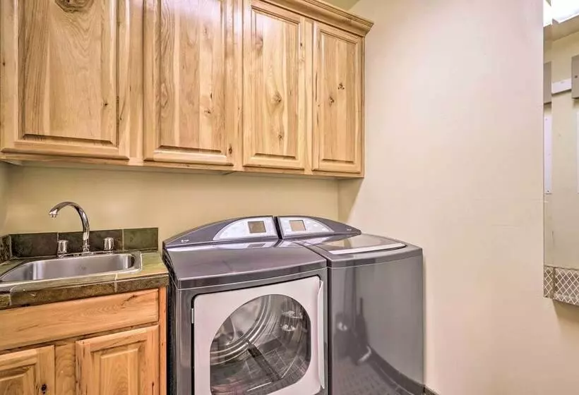 Hike, Fish, Golf & Ski: High Country Log Cabin!