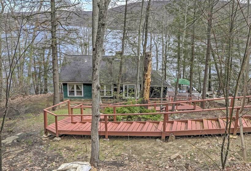 Dainty New Preston Cottage W/ Dock & Lake Views!