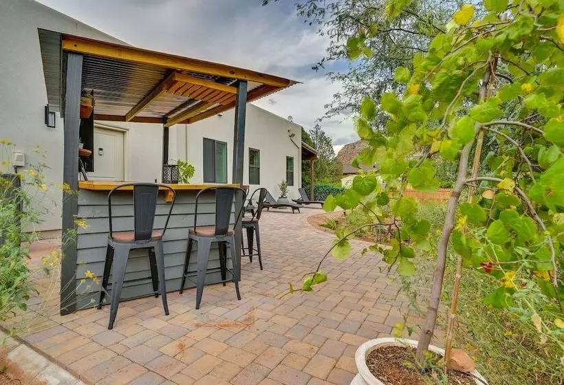 Sedona Retreat W/ Patio, Bar & Swim Spa!