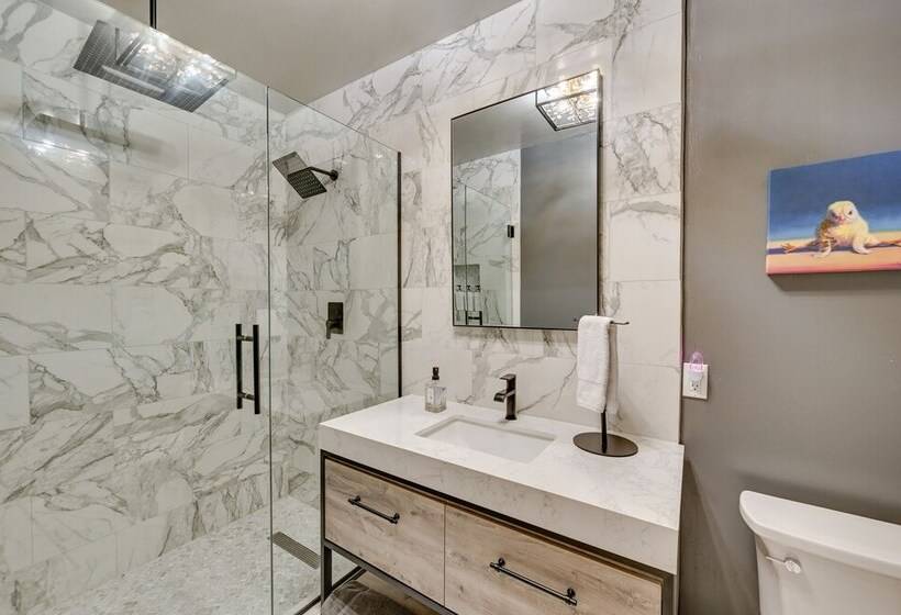 Sedona Retreat W/ Patio, Bar & Swim Spa!