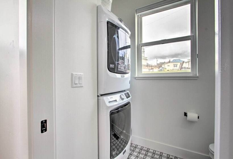 Exquisite Discovery Mtn Home W/ Sweeping Views!