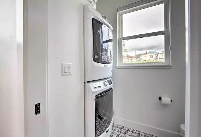 Exquisite Discovery Mtn Home W/ Sweeping Views!