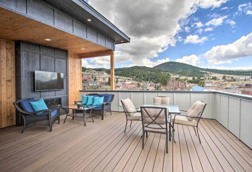 Exquisite Discovery Mtn Home W/ Sweeping Views!