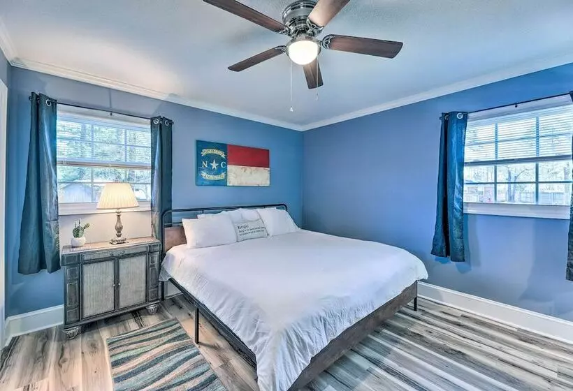 Family Friendly New Bern Home W/ Backyard!