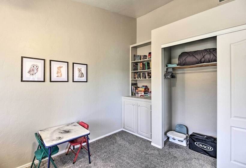 Oro Valley Home W/ Hot Tub & Mountain Views!