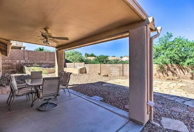 Oro Valley Home W/ Hot Tub & Mountain Views!