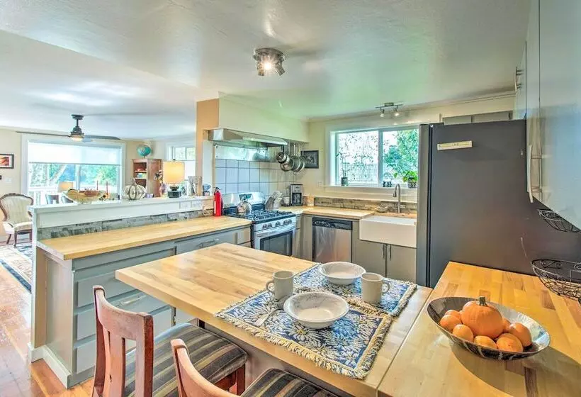 Fort Bragg Home, Close To Laguna Point Beach!