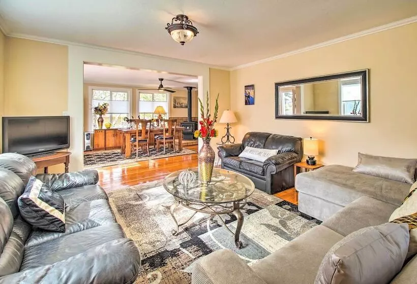 Fort Bragg Home, Close To Laguna Point Beach!