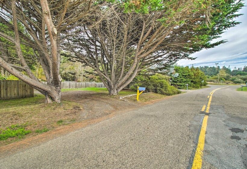 Fort Bragg Home, Close To Laguna Point Beach!