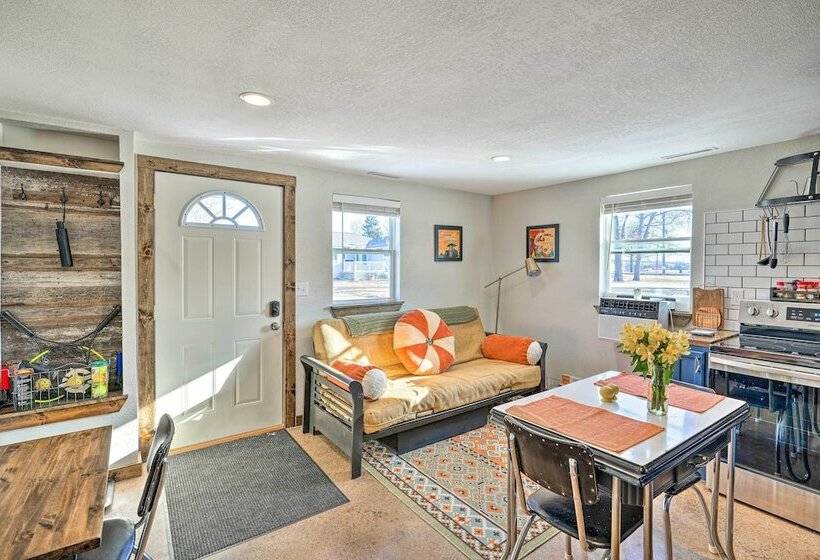 Kid Friendly House ~ 8 Mi To Cedar Rapids!