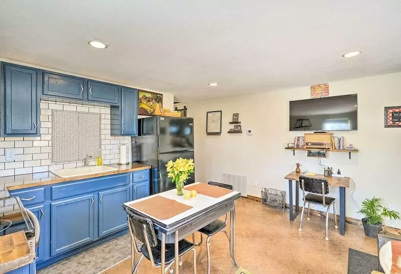 Kid Friendly House ~ 8 Mi To Cedar Rapids!