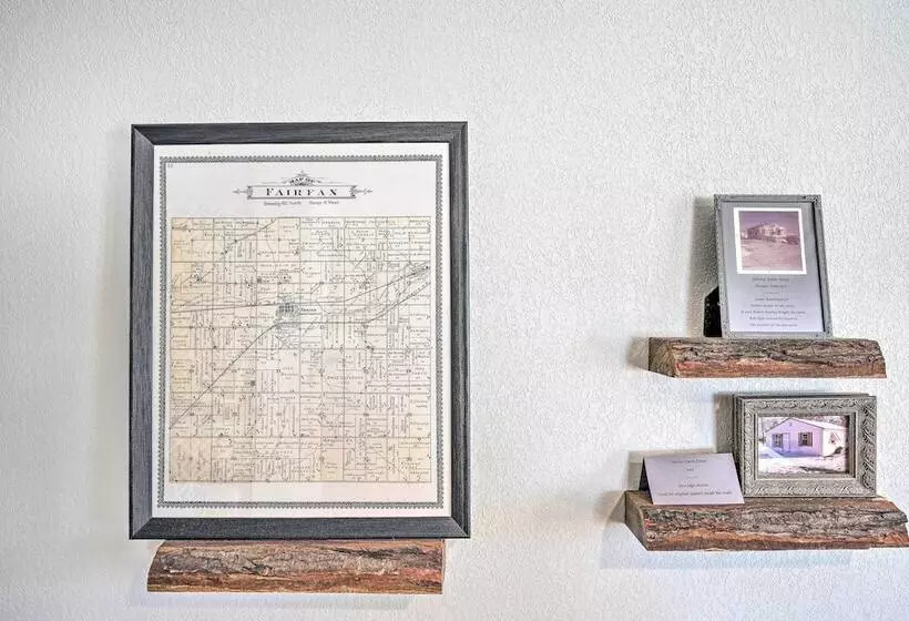Kid Friendly House ~ 8 Mi To Cedar Rapids!