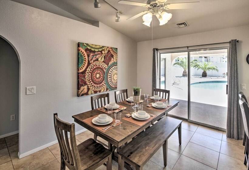 Lake Havasu Home   2 Mi From Main Launch Ramp!