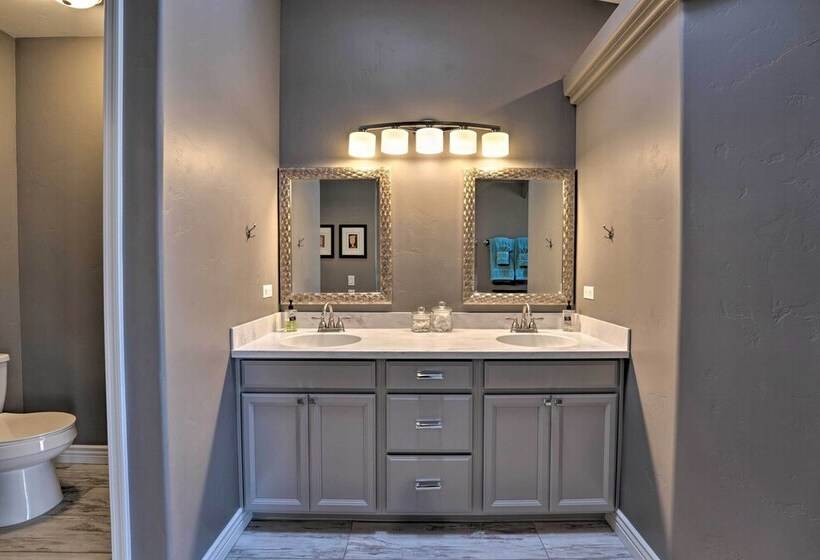 Lake Havasu City Home W/ Pool & Lake View