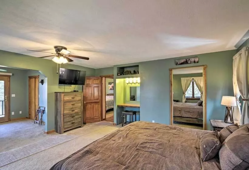 Lovely Terra Alta Cabin < 1 Mi To Alpine Lake