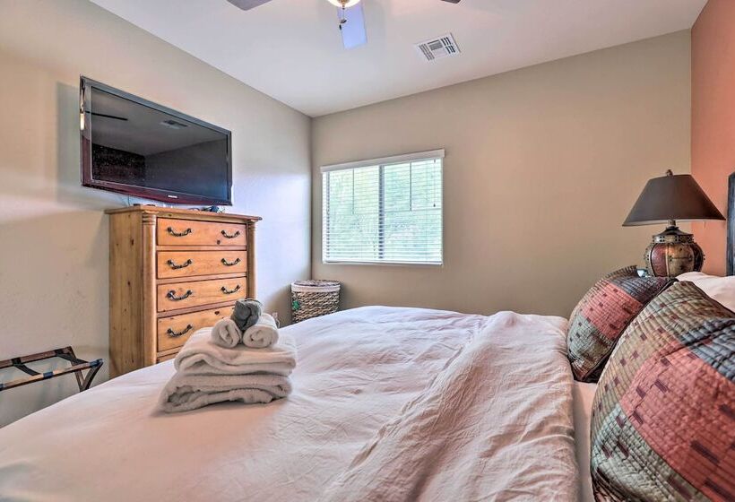 Maricopa Desert Oasis: Fenced Yard W/ Hot Tub