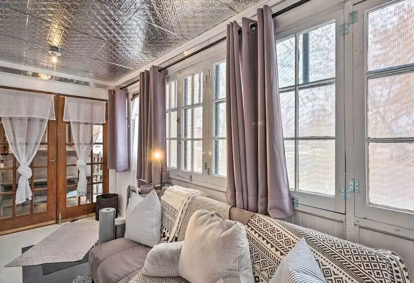 Lovely Montrose Home W/ Yard: Walk To Dtwn & Park!