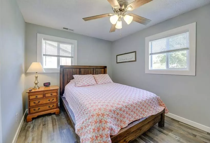 New Bern Abode W/ Yard ~ 2 Mi To Neuse River