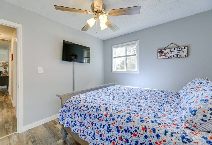 New Bern Abode W/ Yard ~ 2 Mi To Neuse River