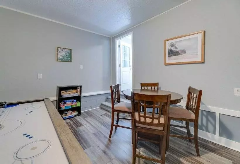 New Bern Abode W/ Yard ~ 2 Mi To Neuse River