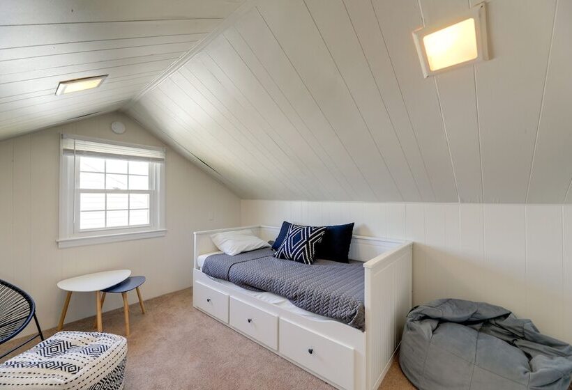 North Carolina Retreat   Deck, Grill & Creek Views