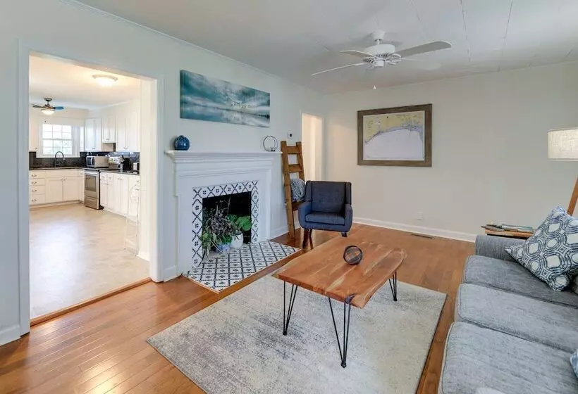 North Carolina Retreat   Deck, Grill & Creek Views