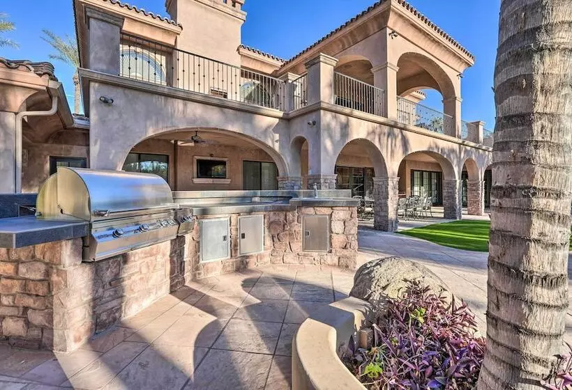 Paradise Valley Villa W/ Luxe Pool & Outdoor Games