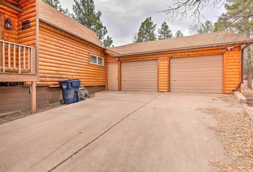 Large Yard W/ Fire Pit: Show Low Cabin