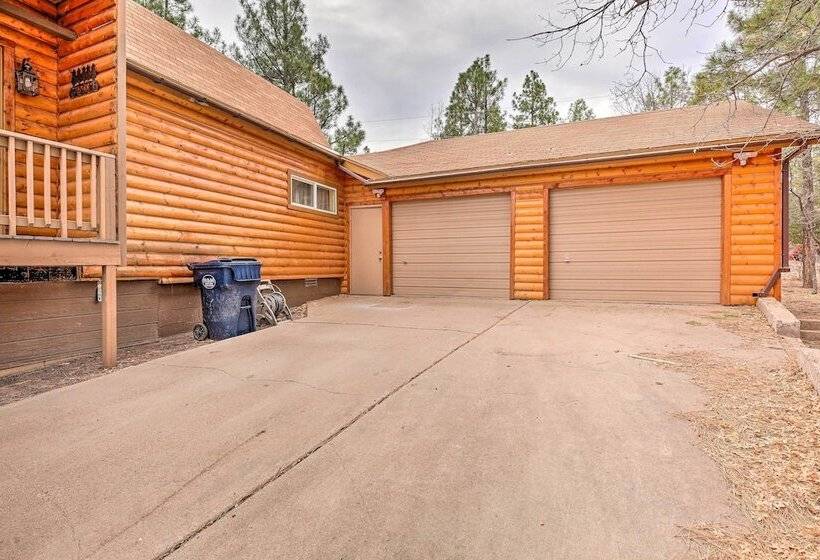 Large Yard W/ Fire Pit: Show Low Cabin