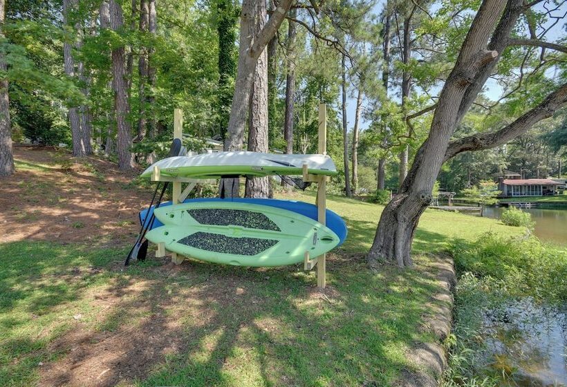 Pet Friendly Cabin W/ Dock On Lake Martin!