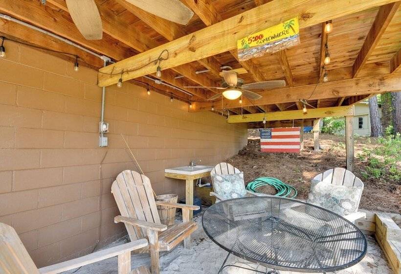 Pet Friendly Cabin W/ Dock On Lake Martin!