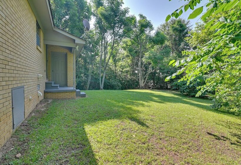 Quaint Oxford Home ~ 2 Mi To Ole Miss & The Grove!