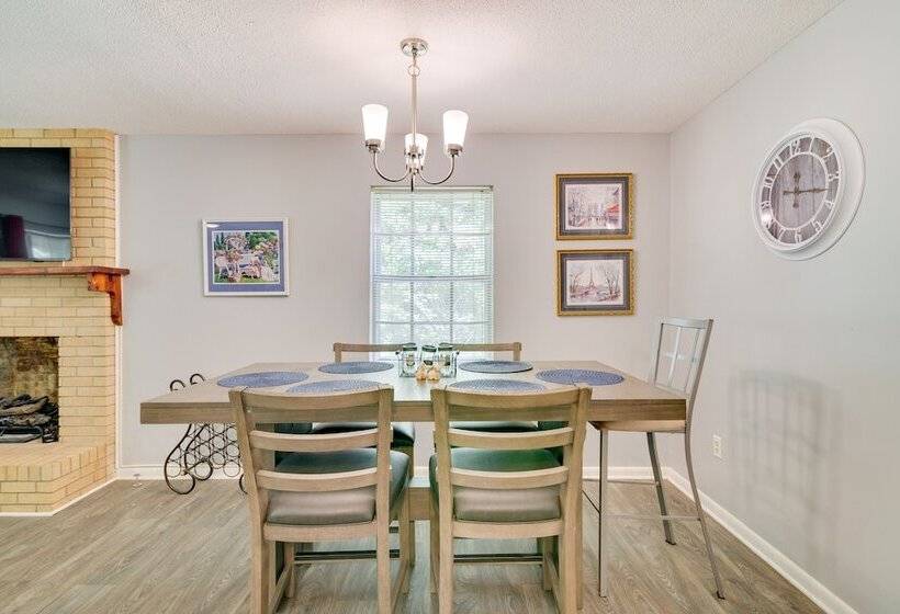 Quaint Oxford Home ~ 2 Mi To Ole Miss & The Grove!