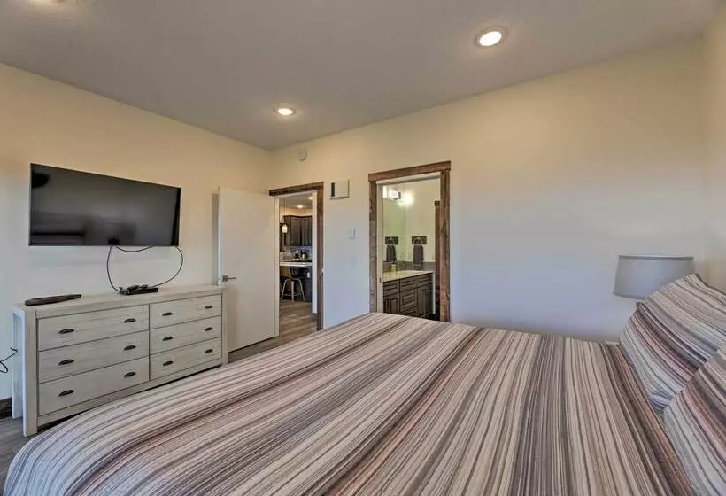 Sanderling Sea Cottages, Unit 6 W/ Beach Access!