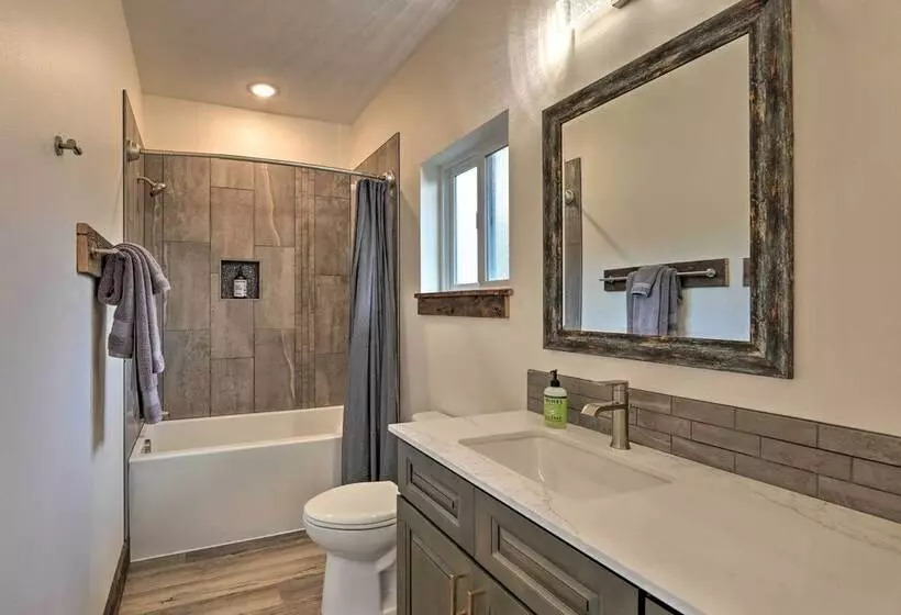 Sanderling Sea Cottages, Unit 6 W/ Beach Access!