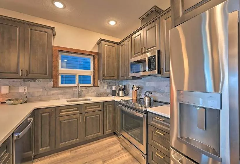 Sanderling Sea Cottages, Unit 6 W/ Beach Access!