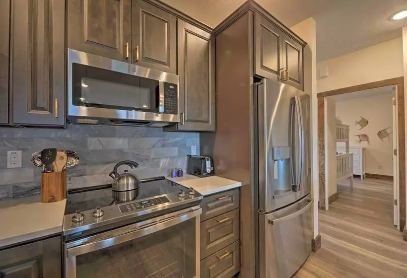 Sanderling Sea Cottages, Unit 6 W/ Beach Access!