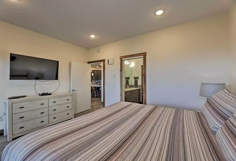 Sanderling Sea Cottages, Unit 6 W/ Beach Access!