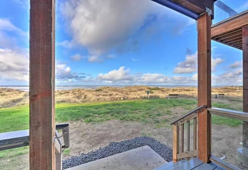 Sanderling Sea Cottages, Unit 6 W/ Beach Access!