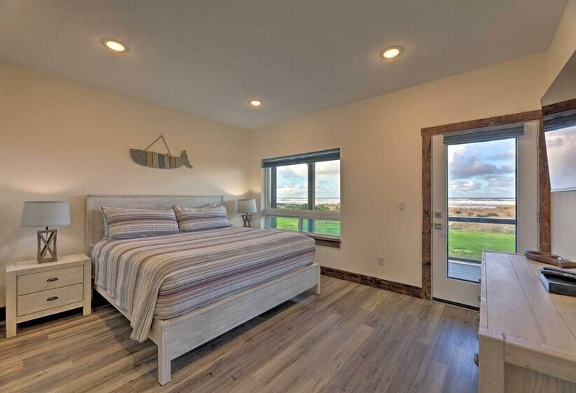 Sanderling Sea Cottages, Unit 6 W/ Beach Access!