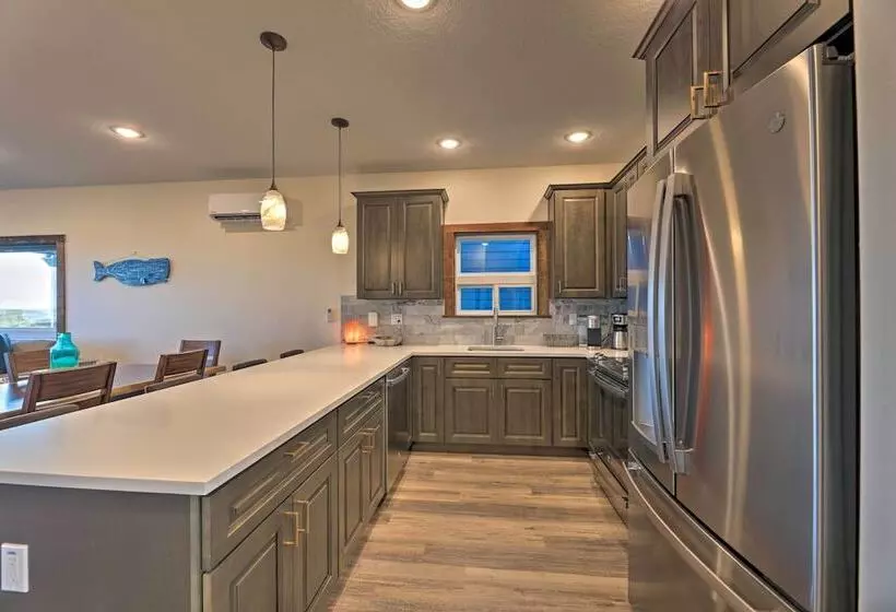 Sanderling Sea Cottages, Unit 6 W/ Beach Access!